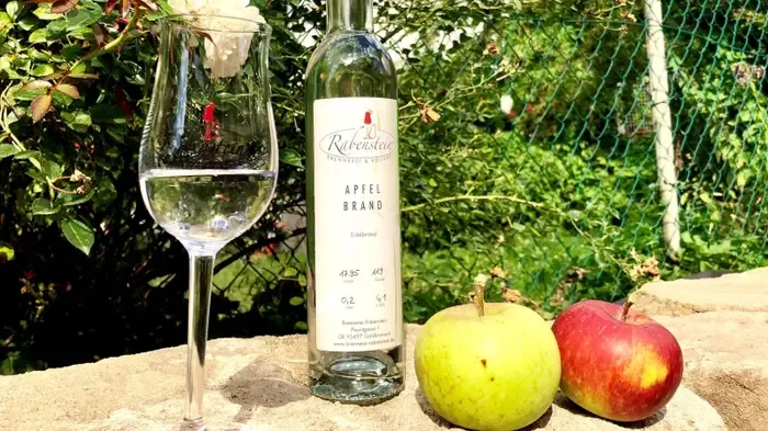 Gin-Tasting – Brennerei & Kelterei Rabenstein